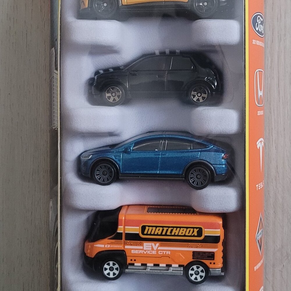 Matchbox 2022 5 pack set - MBX Electric Drivers
